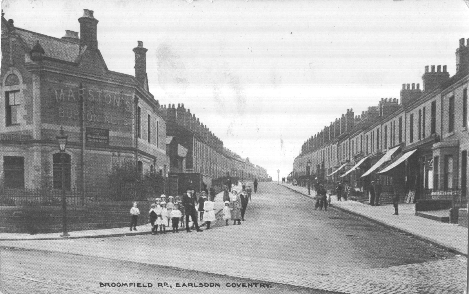 Broomfield Road, shops at the junction of Albany Road, circa 1915